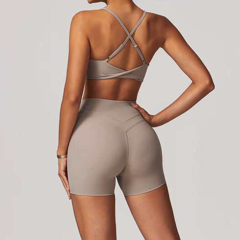 Women’s khaki beige sports bra and biker shorts set – Louvóre athleisure apparel